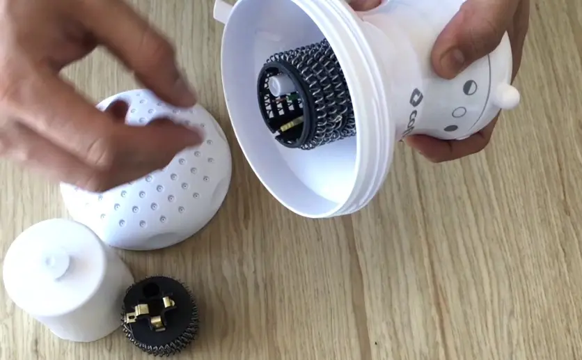 Cómo mantener una ducha electrica Comercial JH